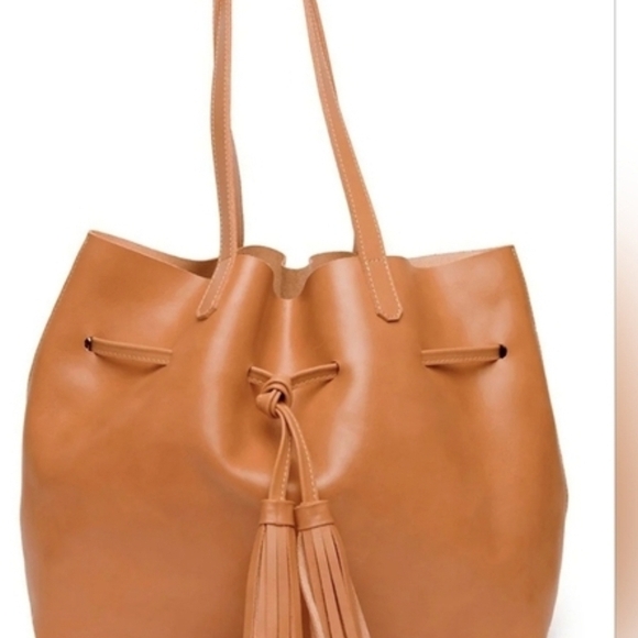 Able Elegant Tan Leather Tote Bag - Picture 12 of 12